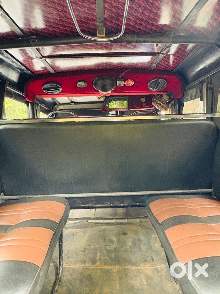 Mahindra Jeep