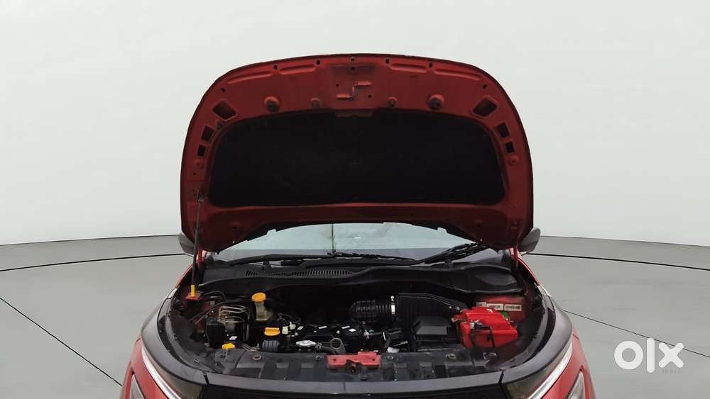 Tata Altroz Xz, 2022, Petrol