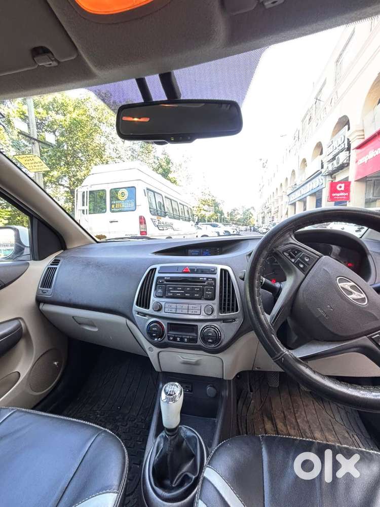 Hyundai I20 Sportz 1.4 Crdi, 2014, Diesel