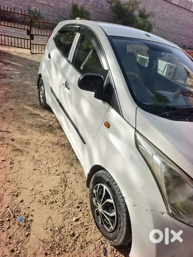 Hyundai Eon Era Petrol Automatic 12 Year Last 12