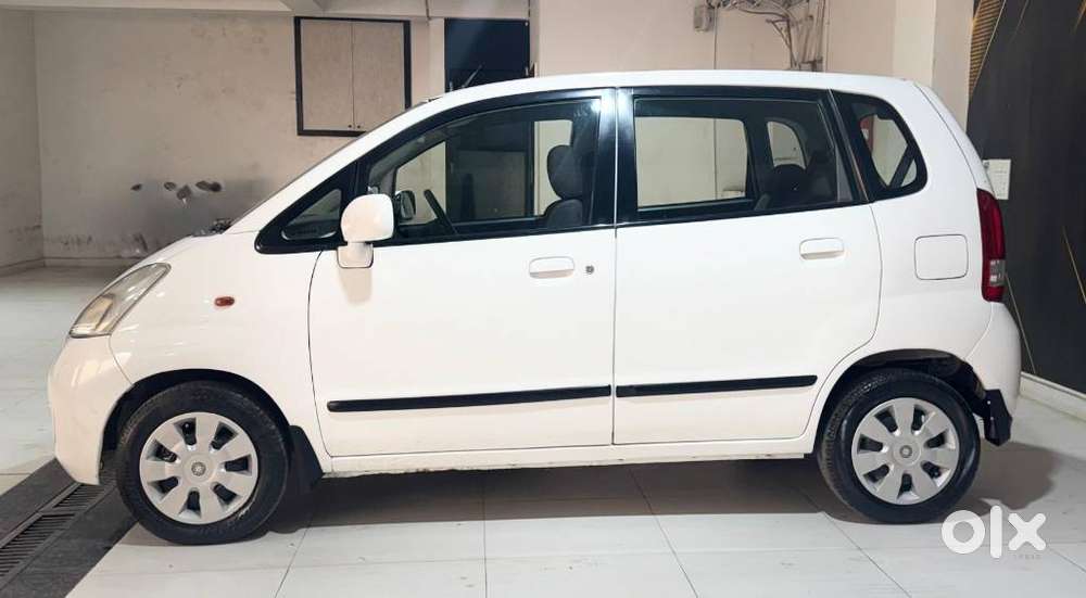 Maruti Suzuki Zen Estilo Lxi Bs Iv, 2009, Petrol