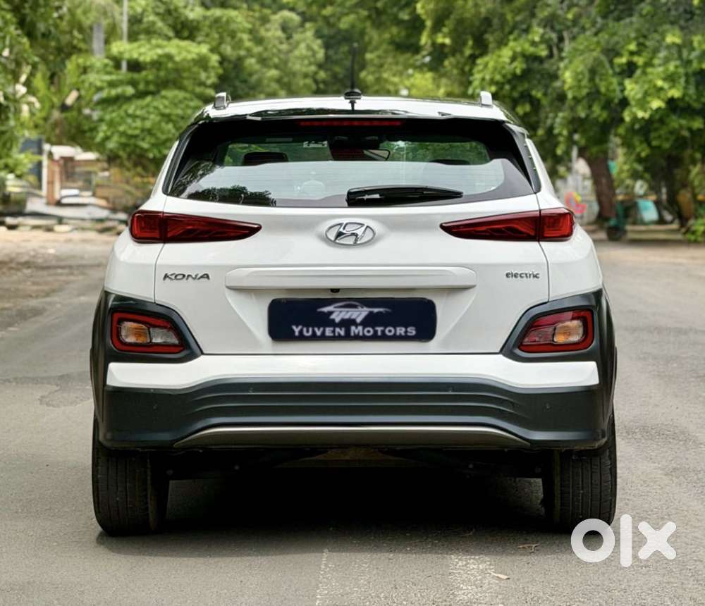 Hyundai Kona Electric Premium Dual Tone, 2024, Electric
