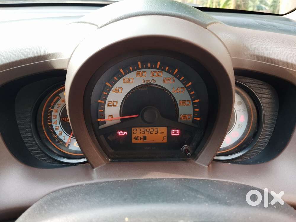 Honda Brio Vx Mt, 2013, Petrol