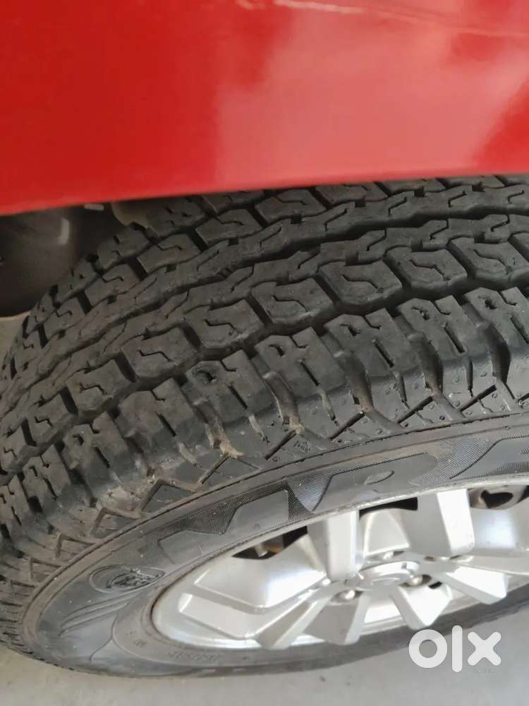 Mahindra Tuv 300 2016 Diesel 62000 Km Driven
