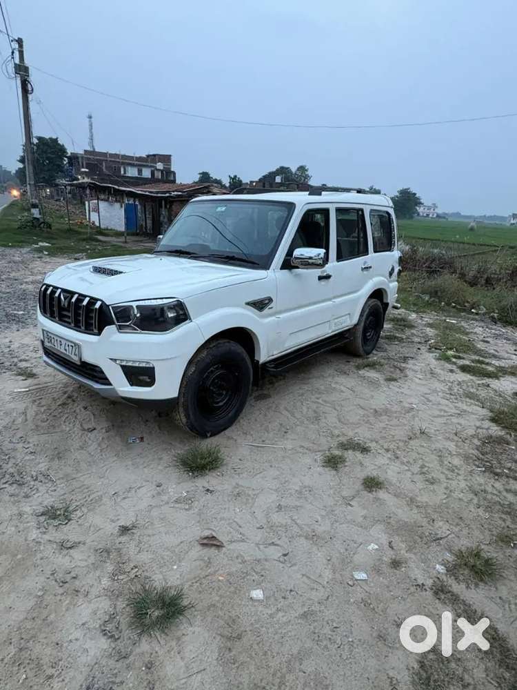 Mahindra Scorpio S5 Plus 2018 Diesel Manual
