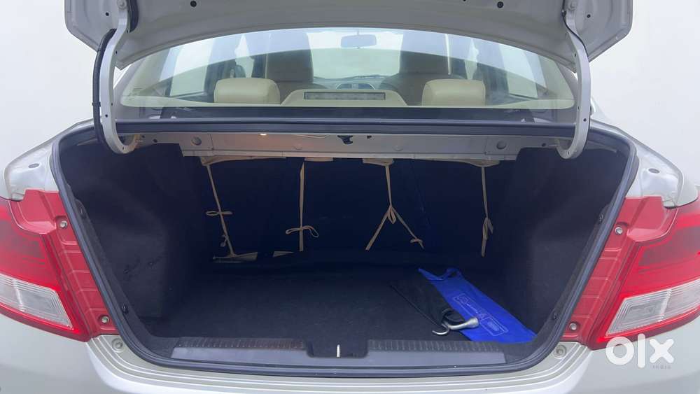 Maruti Suzuki Dzire 1.2 Vxi Amt, 2019, Petrol