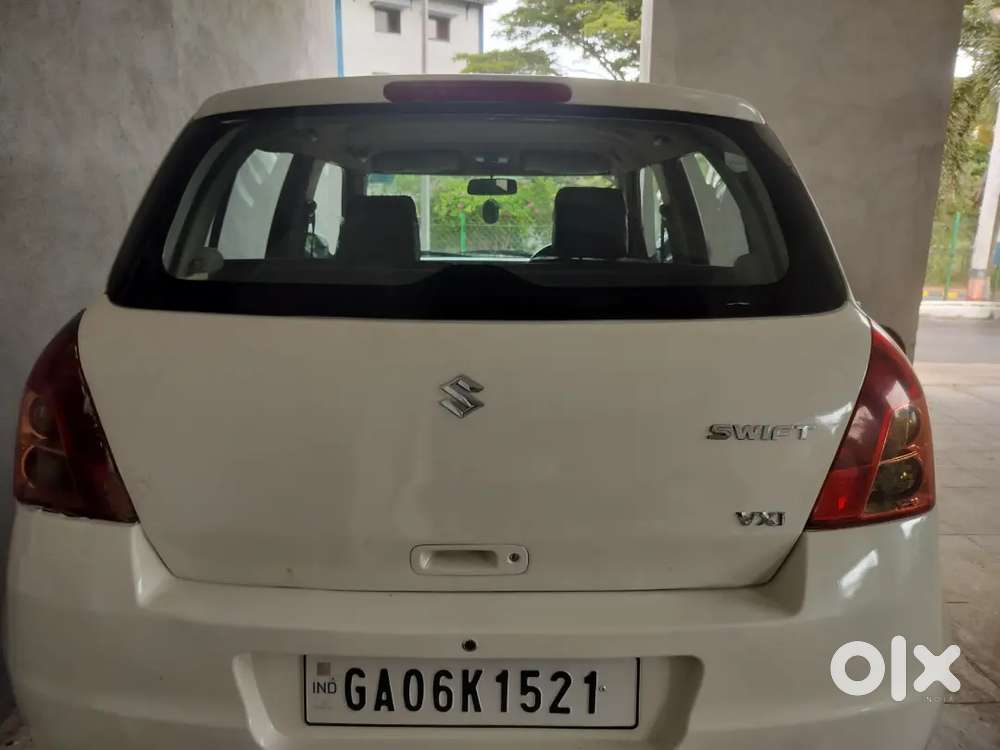 Maruti Suzuki Swift 2011 Cng & Hybrids 142015 Km Driven