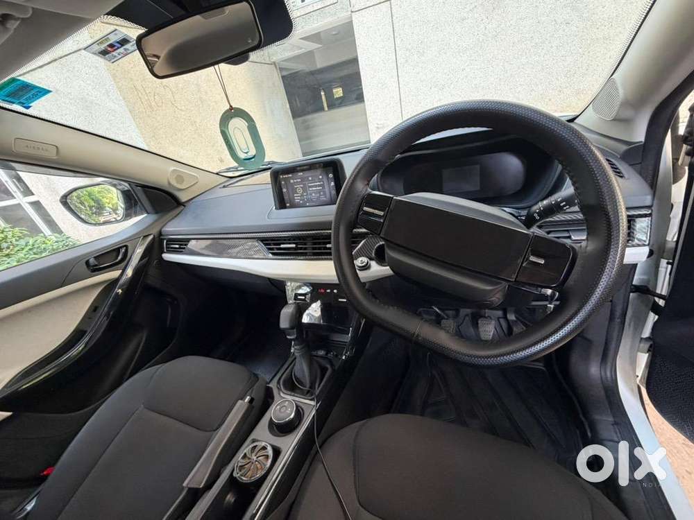 Tata Nexon Pure Petrol Mt (2024)  Single Owner  Excellent Condition