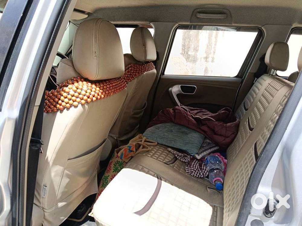 Mahindra Tuv 300 T8, 2017, Diesel