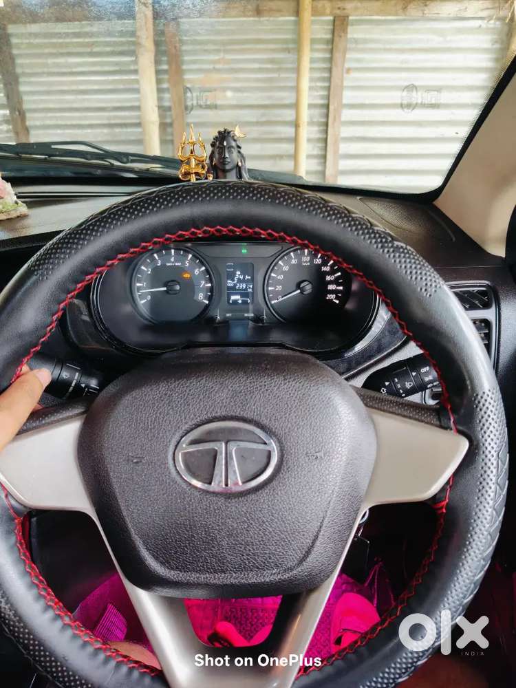 Tata Bolt 2016 Petrol Well Maintained. Very Good Condition.
