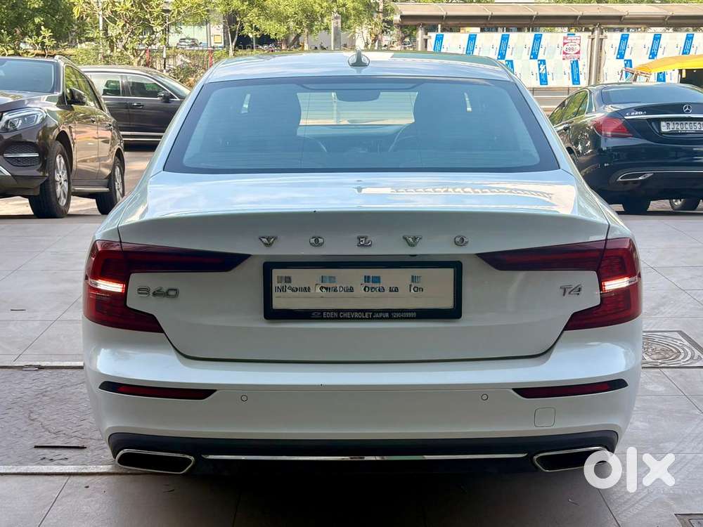 Volvo S60 T4 Inscription, 2021, Petrol