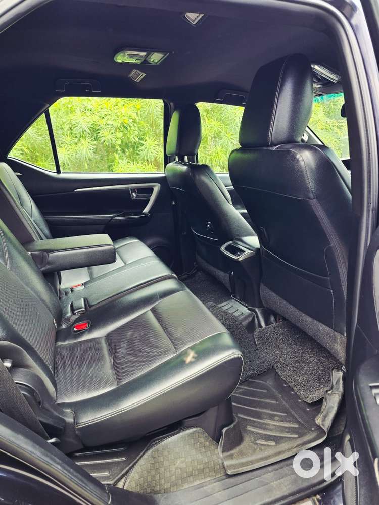 Toyota Fortuner 4x2 At 2.8 Diesel, 2022, Diesel