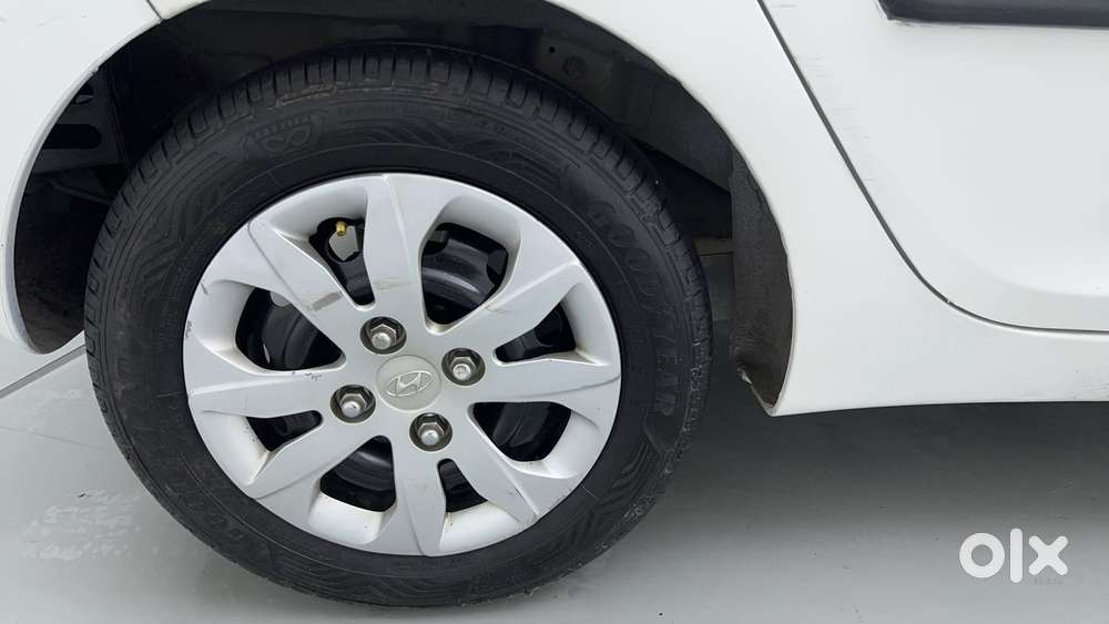 Hyundai Eon Magna + 1.0 Litre Kappa, 2014, Petrol