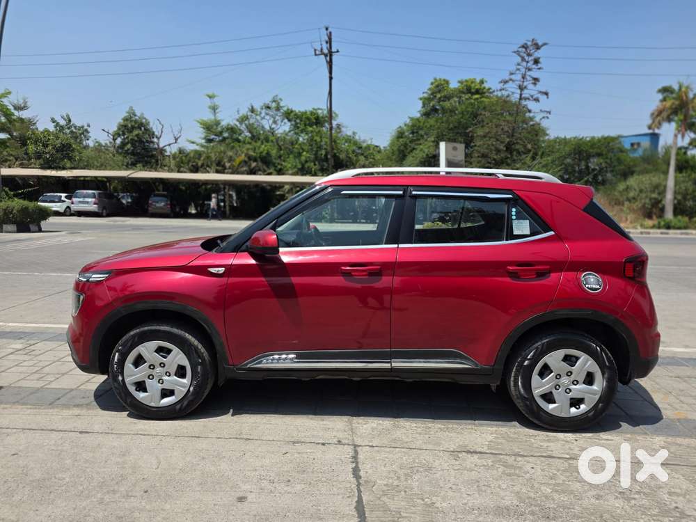 Hyundai Venue S, 2019, Petrol