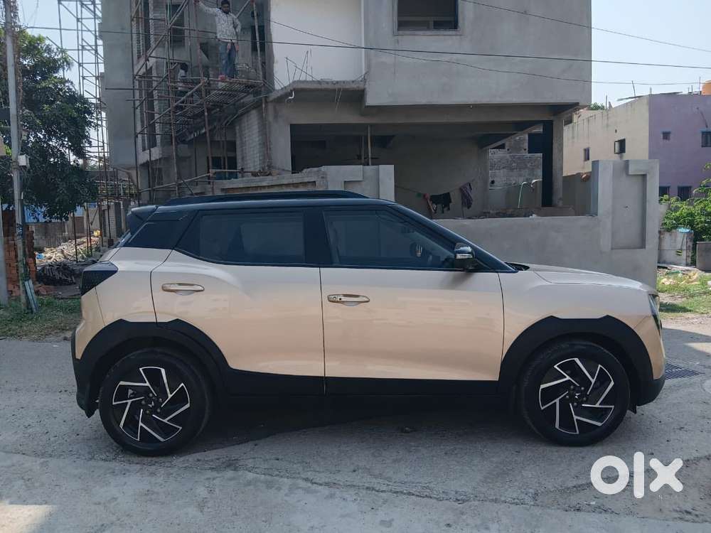 Mahindra Xuv 3xo Ax7l Petrol Mt, 2025, Petrol