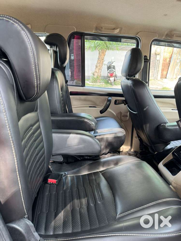 Mahindra Scorpio S11 Mt 7s, 2023, Diesel