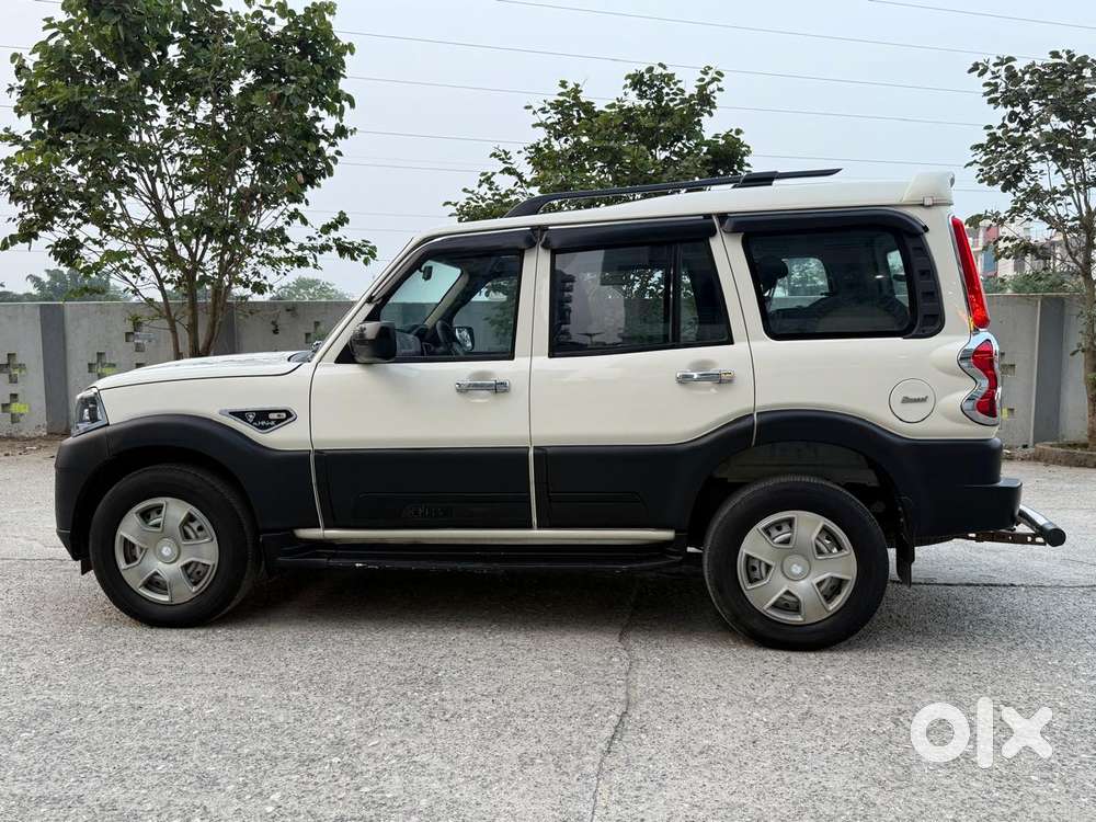 Mahindra Scorpio Classic 2.2 S Mt 7 Str, 2023, Diesel