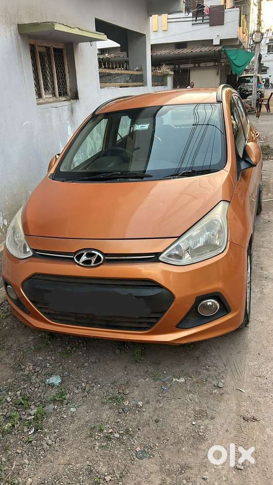 Hyundai I10 Sportz Petrol Manual 2016