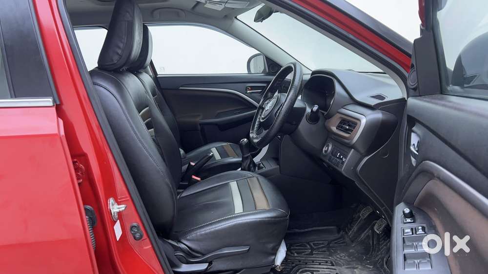 Maruti Suzuki Brezza 1.5 Zxi Smart Hybrid Dual Tone, 2023, Petrol