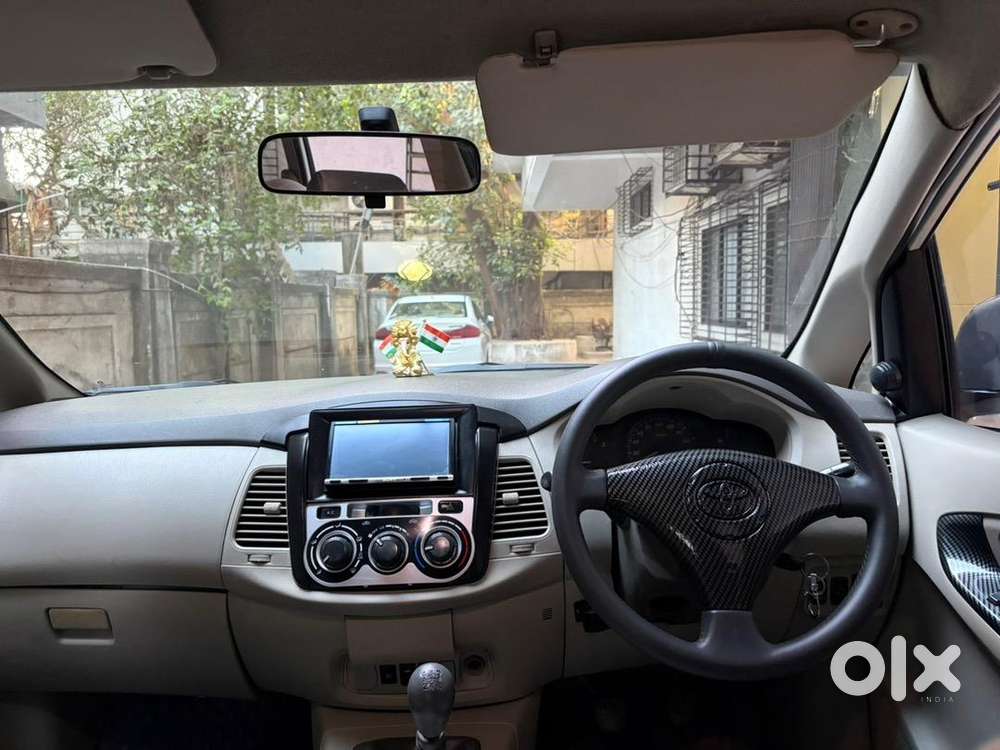 Toyota Innova 2012 Diesel Well Maintained