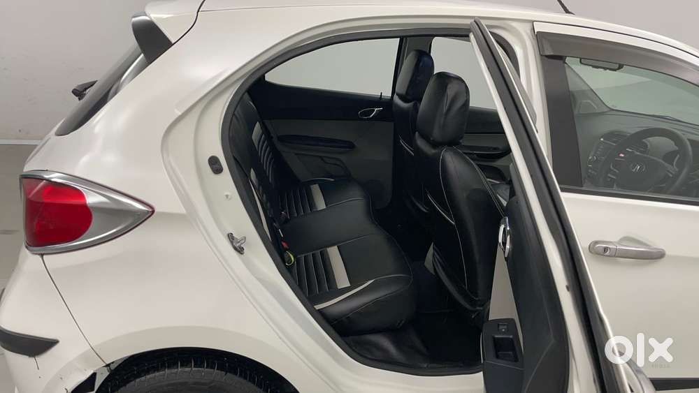 Tata Tiago Xz, 2016, Petrol