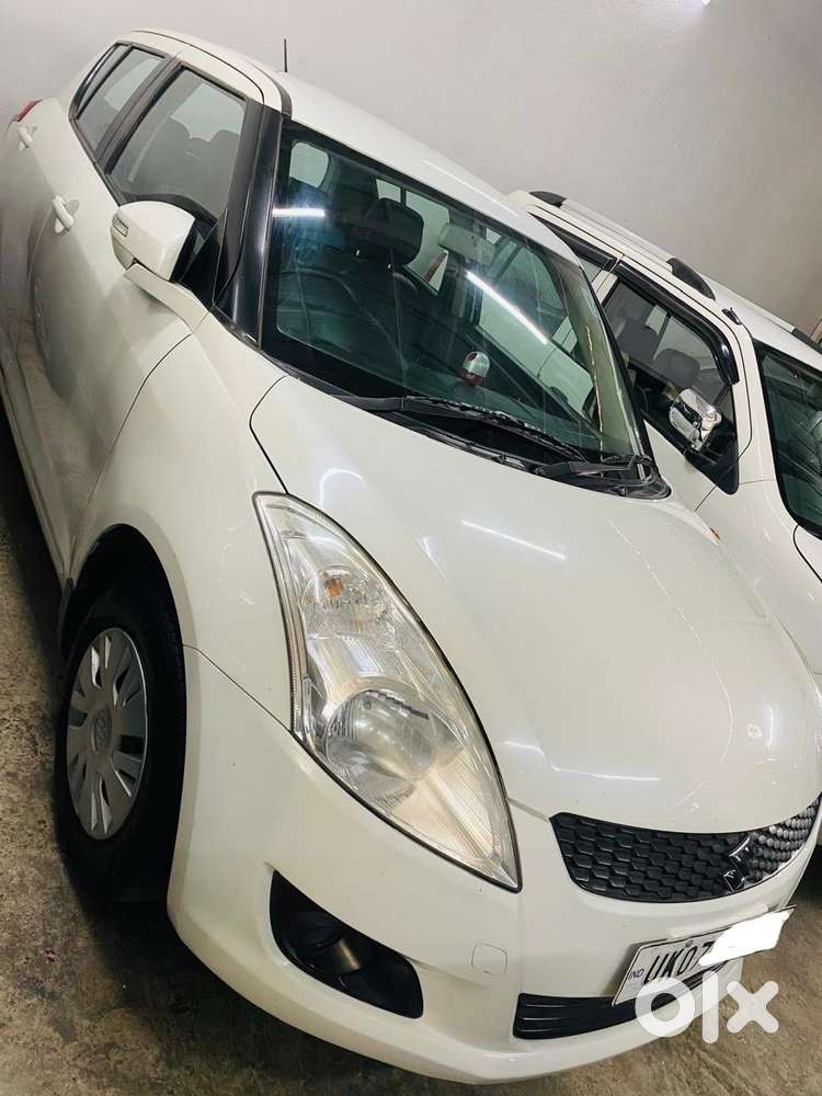 Maruti Suzuki Swift Vxi Optional, 2013, Petrol