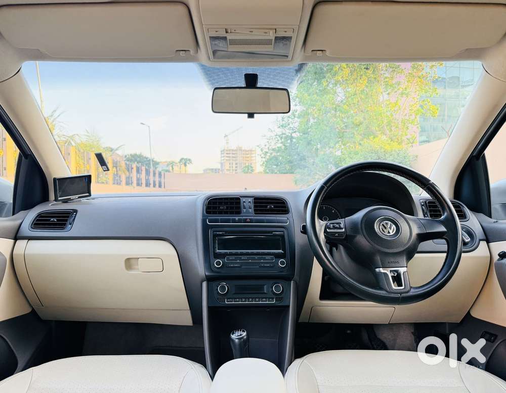 Volkswagen Vento Celeste 1.6 Highline, 2012, Diesel