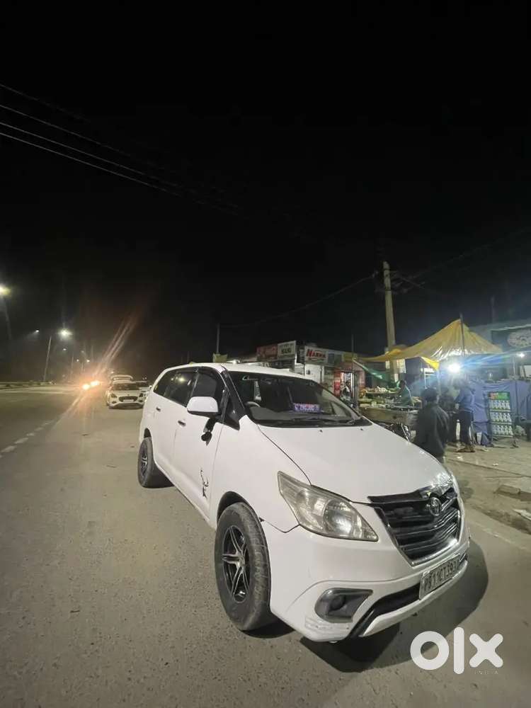 Toyota Innova 2010 Diesel 200000 Km Driven