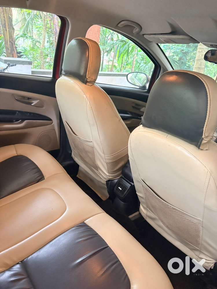 Fiat Linea Emotion 2010 Year