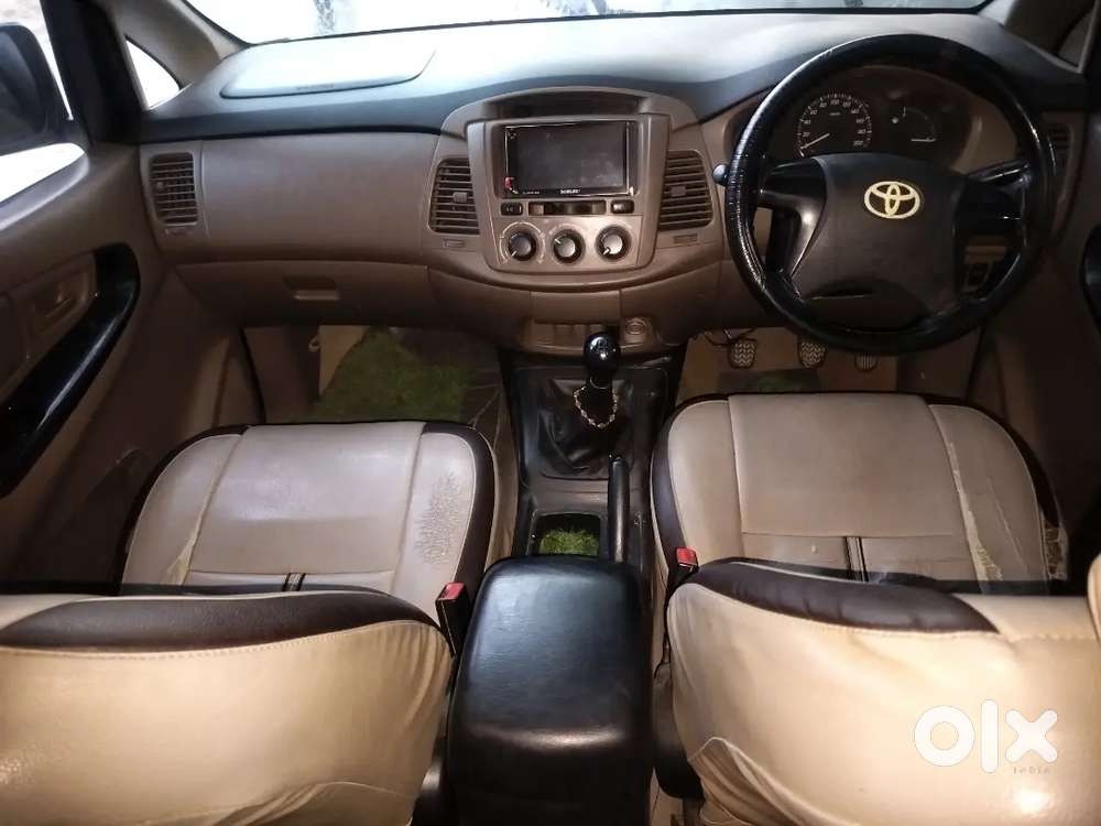 Toyota Innova 2016 Diesel 148000 Km Driven