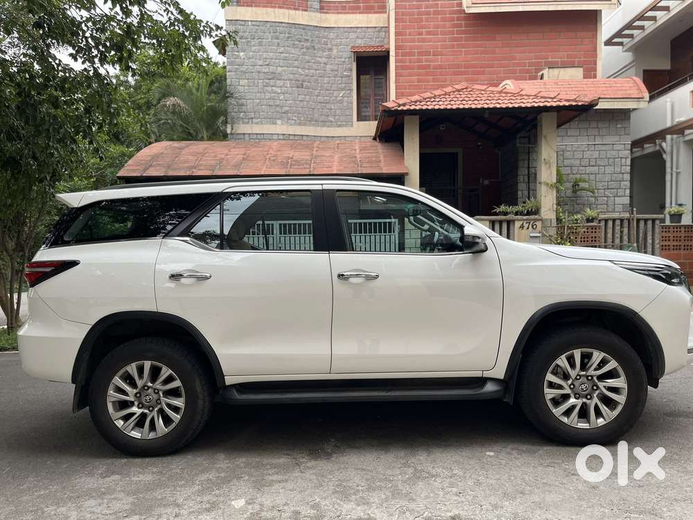 Toyota Fortuner 4x4 At 2.8 Diesel, 2023, Diesel