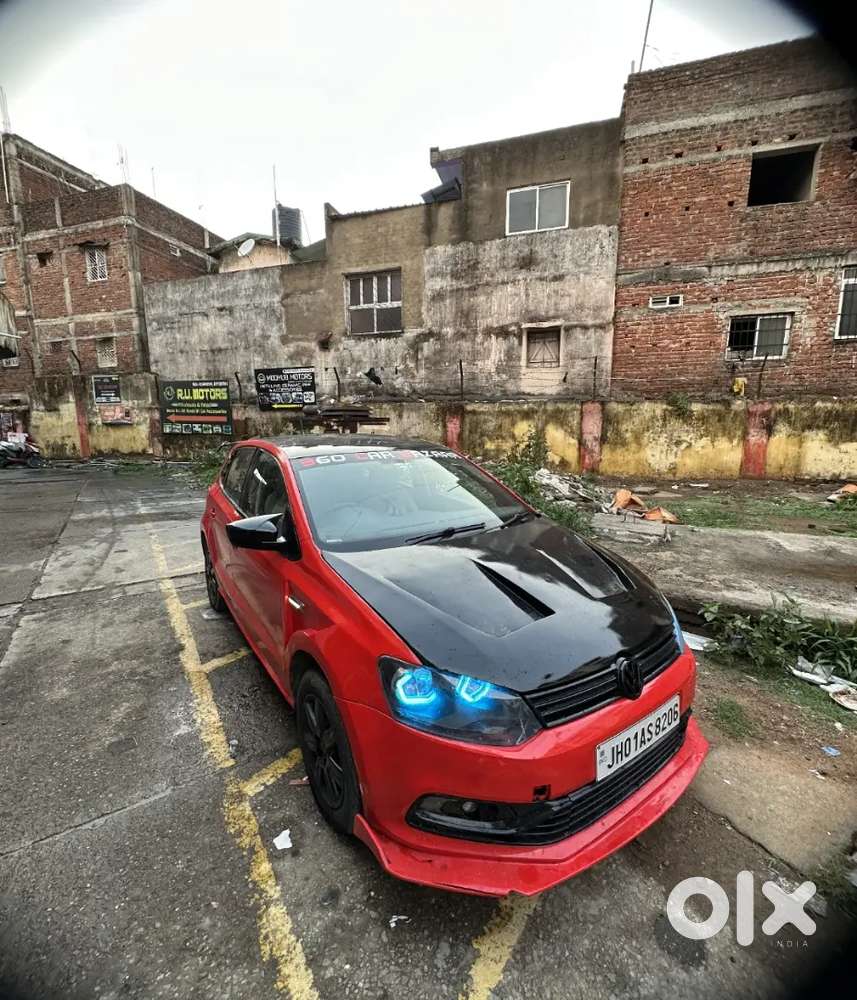 Polo With Custumize Headlight/bonet/body