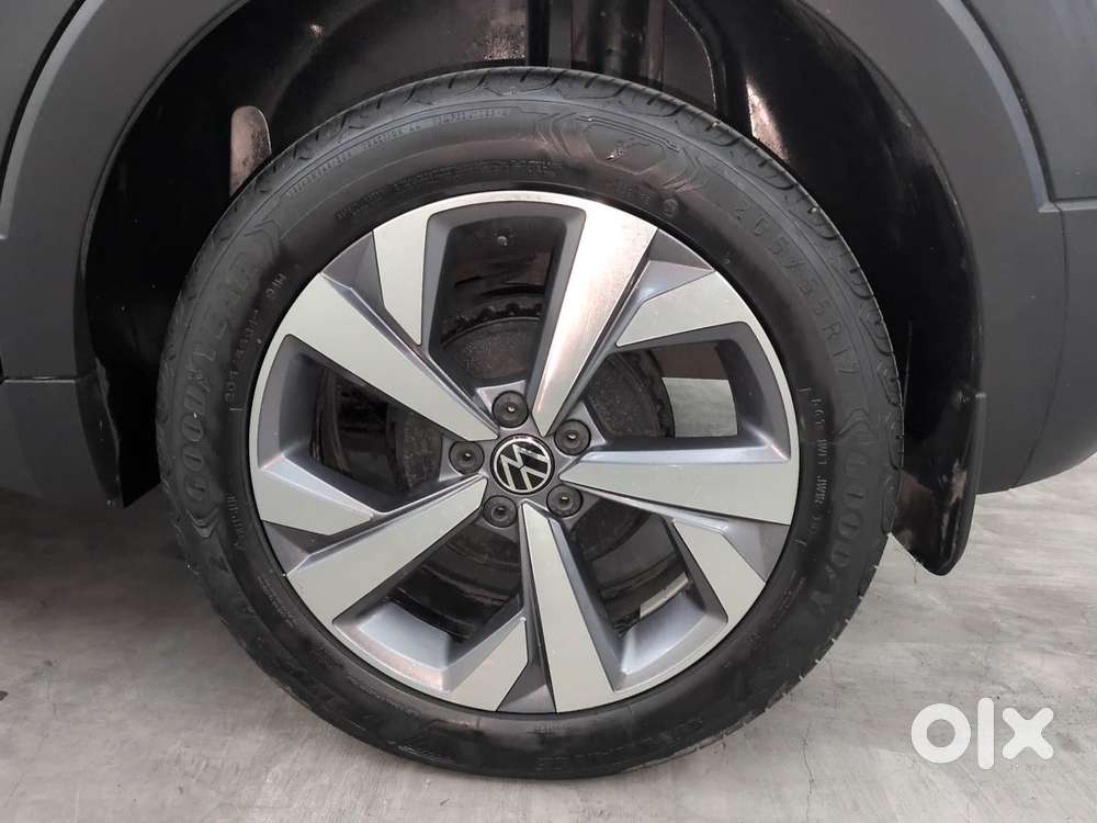 Volkswagen Taigun Topline 1.0 Tsi At (electric Seats), 2022, Petrol