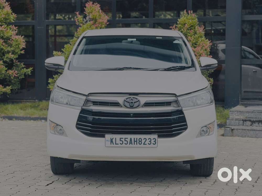 Toyota Innova Crysta 2.4 G Mt 7 Str, 2016, Diesel