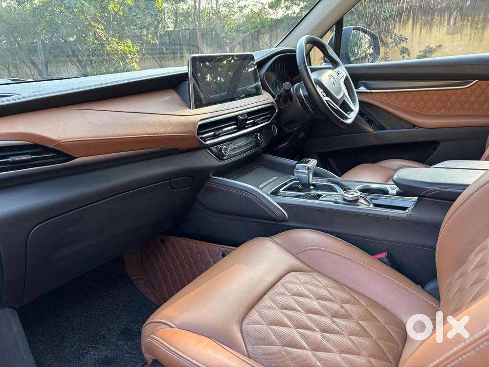 Toyota Innova Crysta Zx 2.4 Diesel 7 Seater, 2016, Diesel