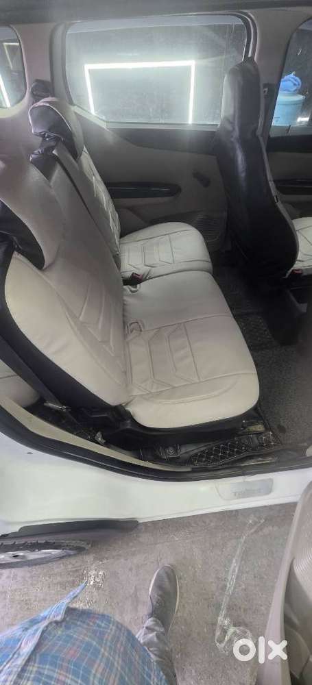 Renault Triber 1.0 Rxe, 2020, Petrol