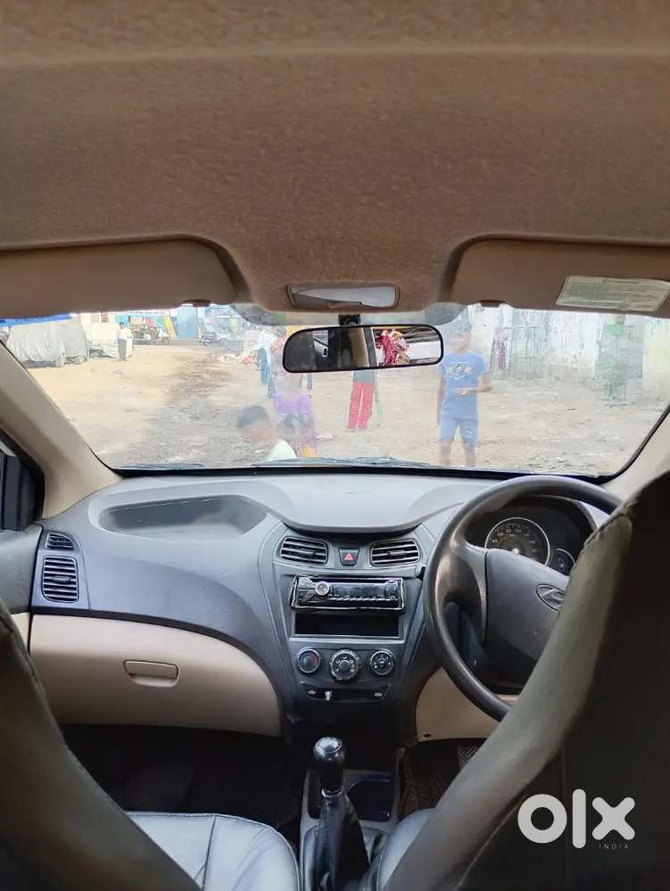 Hyundai Eon 2013 Lpg Well Maintained