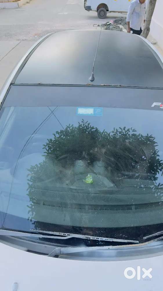 Ford Figo Petrol Lxi 2011