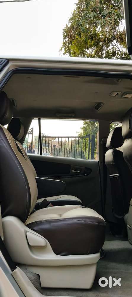 Toyota Innova 2.5 V 7 Str, 2013, Diesel