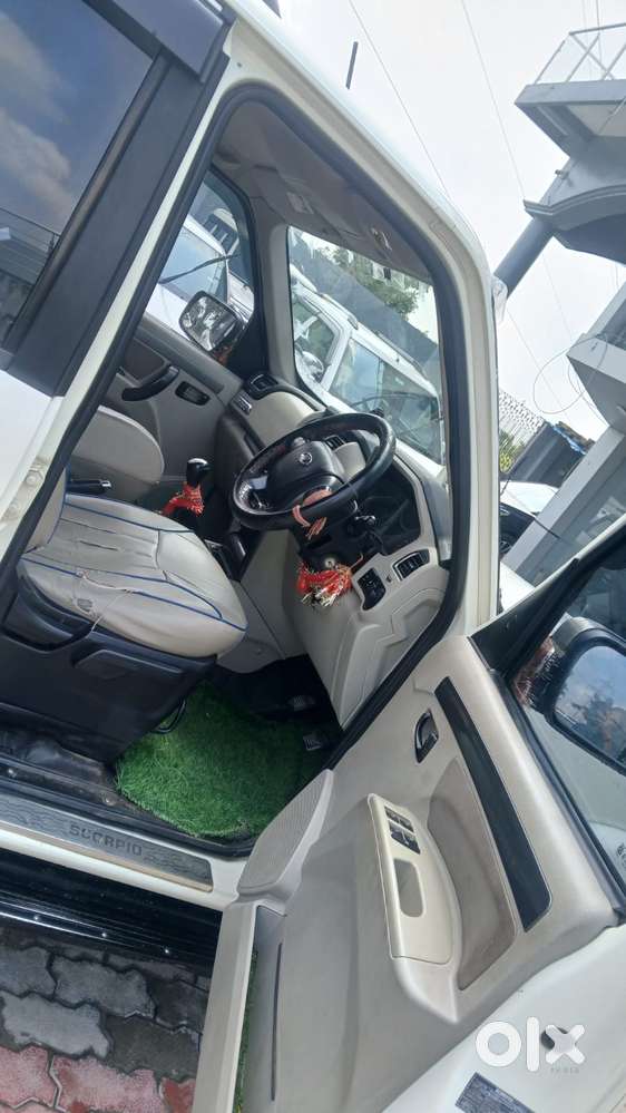 Mahindra Scorpio S9, 2019