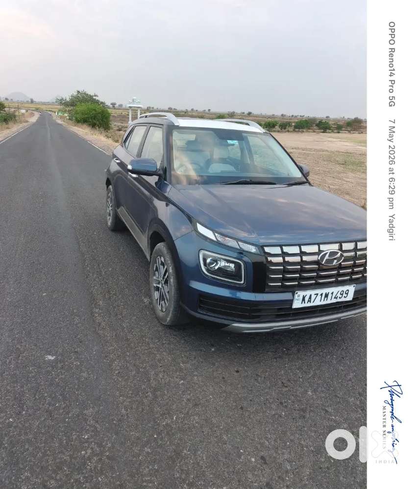 Hyundai Venue 2023 Diesel Well Maintained