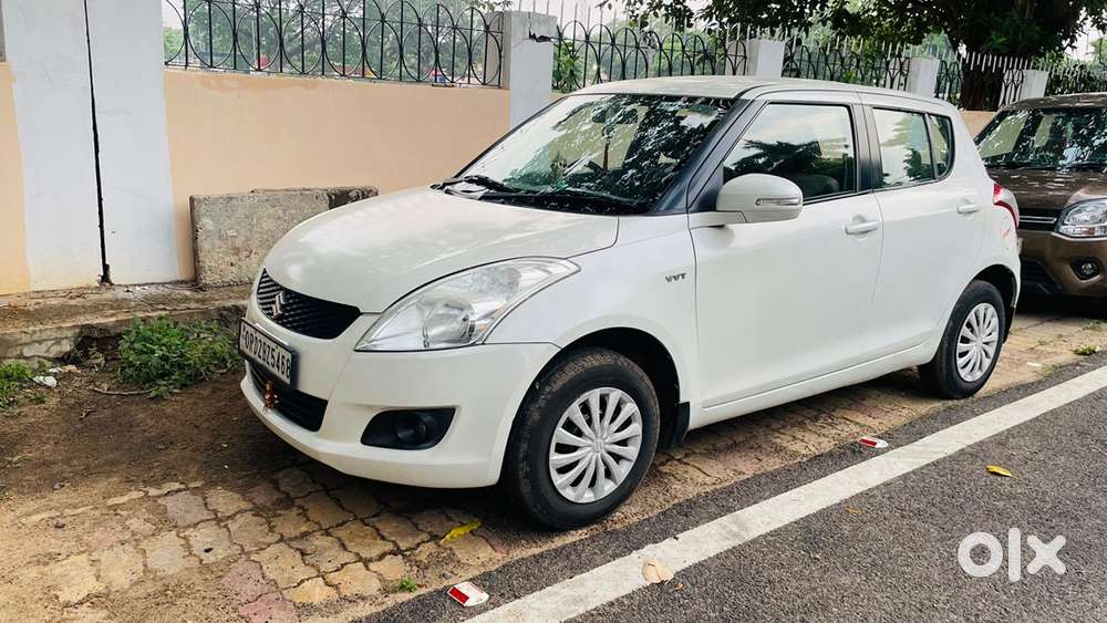 Swift Maruti Suzuki 2012 Year