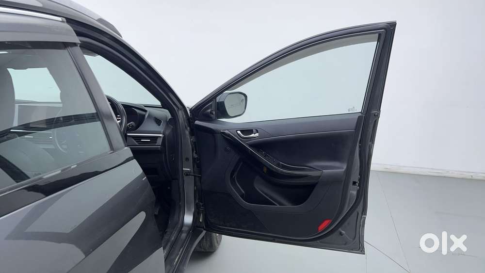 Tata Nexon Fearless Plus S 1.2 Revotron Petrol 7 Dca  Dt, 2023, Petr..