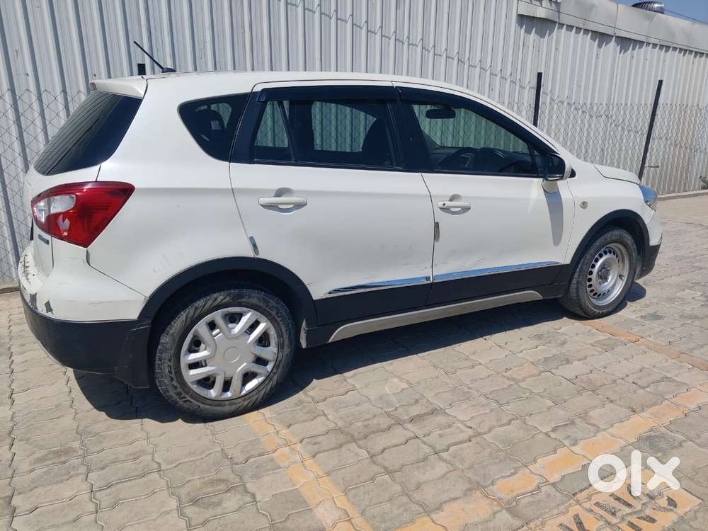 Maruti Suzuki S Cross Zeta Shvs, 2022, Diesel