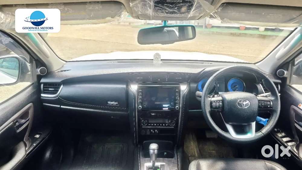 Toyota Fortuner 4x2 At, 2023, Diesel