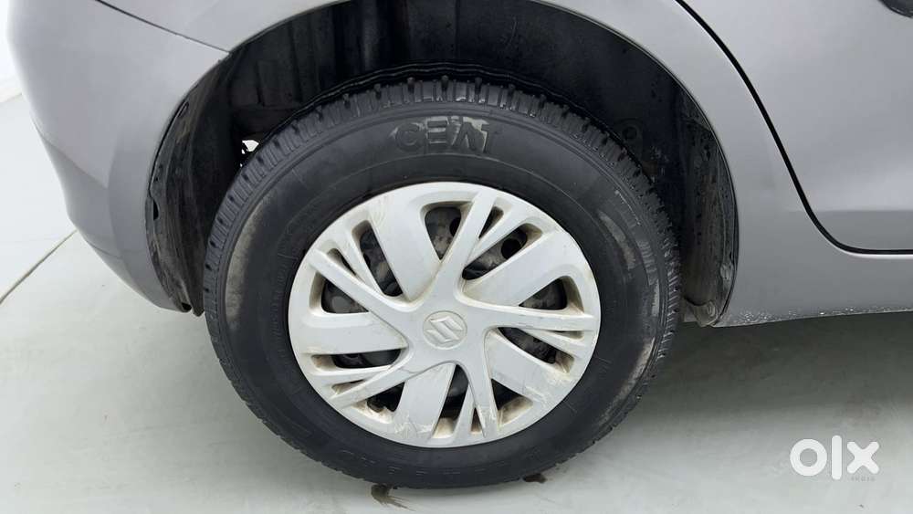 Maruti Suzuki Swift Vvt Vxi, 2016, Petrol