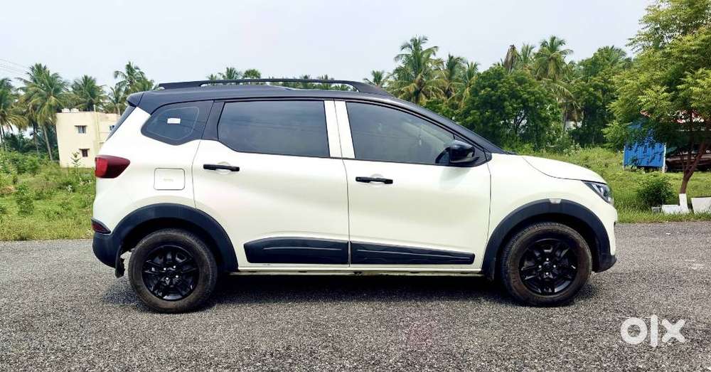Renault Triber Rxt, 2024, Petrol