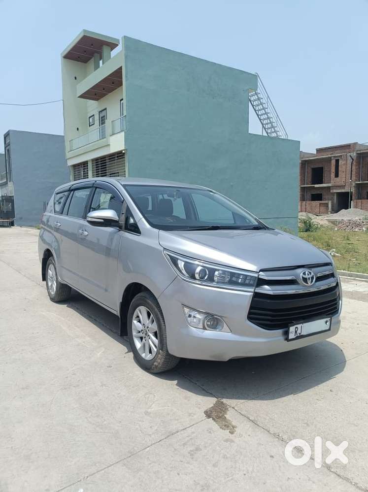 Toyota Innova Crysta 2.5z, 2017, Diesel