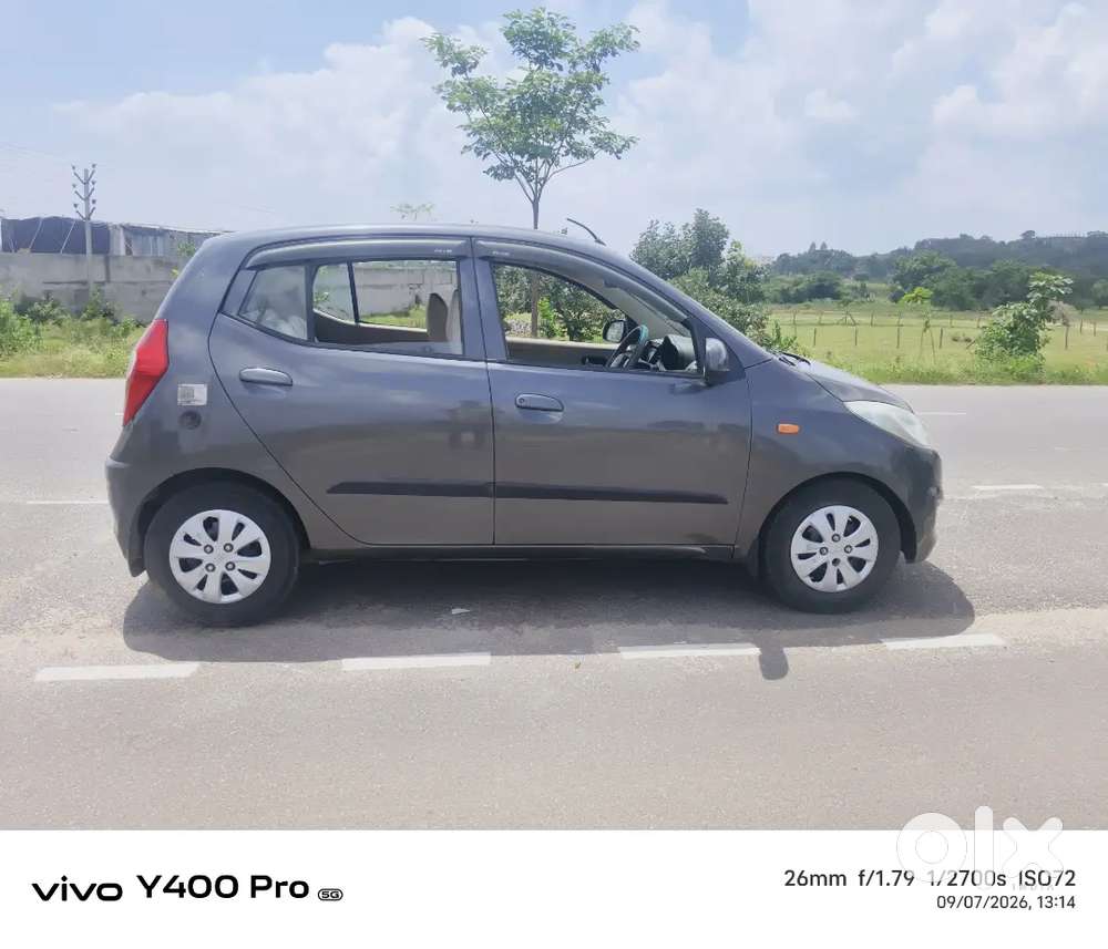 Hyundai I10 Magna 2012 Car