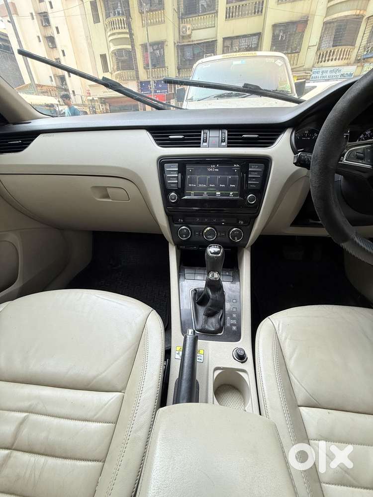 Skoda Octavia 1.8 Tsi At Style Plus, 2017, Petrol
